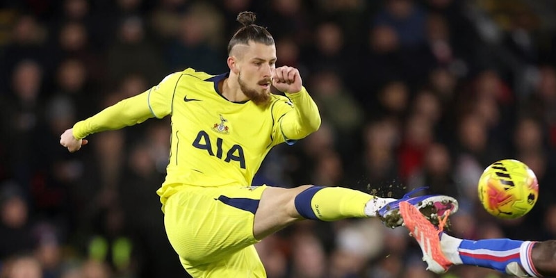 Dragusin spinge per la Roma: l’idea per chiudere con il Tottenham 1 Dragusin spinge per la Roma: l’idea per chiudere con il Tottenham