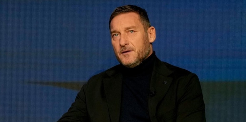 Totti e la domanda sullo scudetto alla Lazio, lui reagisce cos&igrave;...