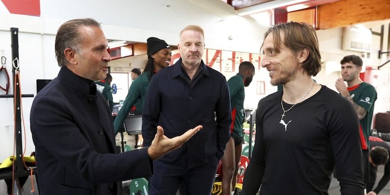 Cinquecentotredici giorni dopo: riecco Cardinale a Casa Milan! Incontro con Allegri e giocatori 1 Cinquecentotredici giorni dopo: riecco Cardinale a Casa Milan! Incontro con Allegri e giocatori