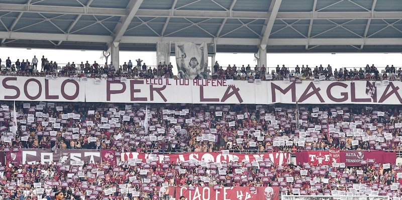 Toro, spia accesa sullo stadio: al momento garantiti solo sei mesi