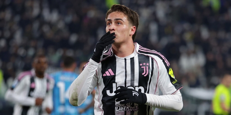 Zoff: "Stimo Yildiz anche come uomo: va blindato. Critiche a Di Gregorio? Alla Juve è normale" 1 Zoff: "Stimo Yildiz anche come uomo: va blindato. Critiche a Di Gregorio? Alla Juve è normale"