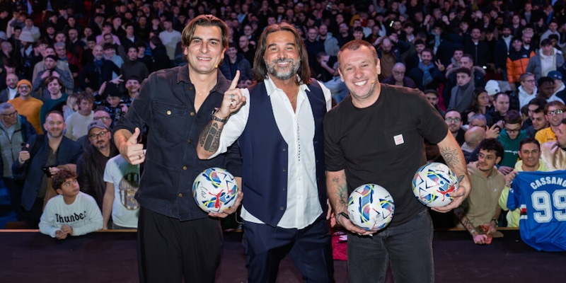 Viva El Tour: il talk sportivo diventa spettacolo teatrale 1 Viva El Tour: il talk sportivo diventa spettacolo teatrale