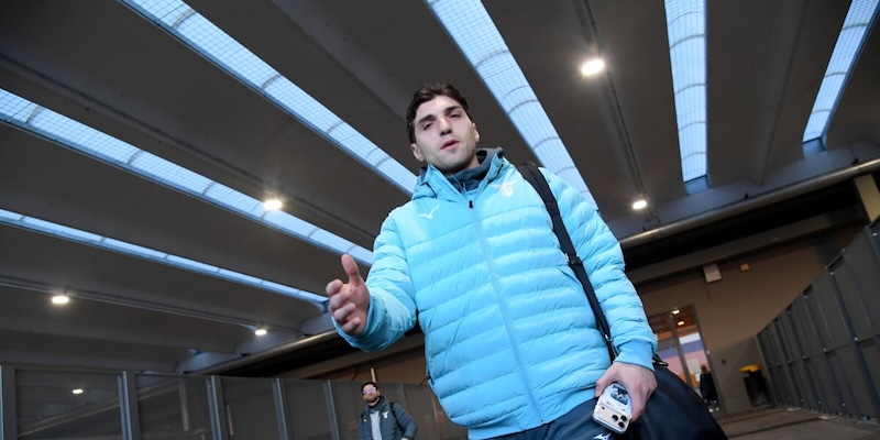 Mandas lascia la Lazio e va al Bournemouth: cifre e dettagli, il comunicato ufficiale