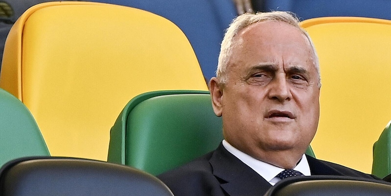 Rabbia Lotito, la dura replica dopo la telefonata pubblicata sui social: &ldquo;I giocatori non sono contro Sarri!&rdquo;