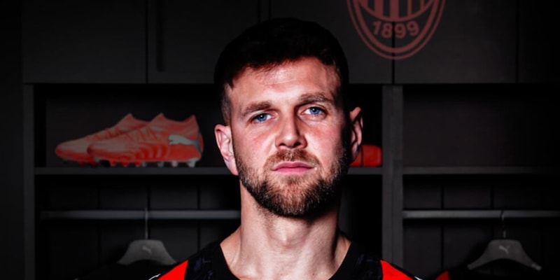 Milan, ufficiale Fullkrug: a Cagliari pu&ograve; andare in panchina grazie a una deroga, che numero di maglia indossa