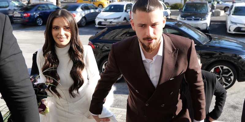 Dragusin si sposa a&nbsp;Bucarest con la sua Ioana: adesso aspetta la Roma&nbsp;&nbsp;