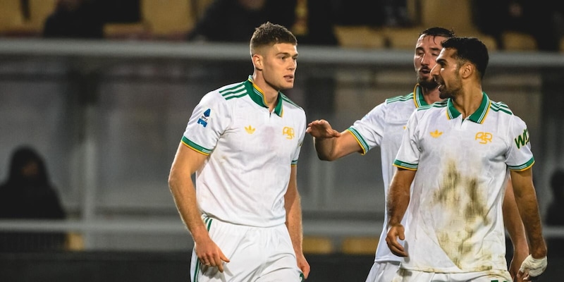 Roma, infortunio Dovbyk: l'esito degli esami e i tempi di recupero