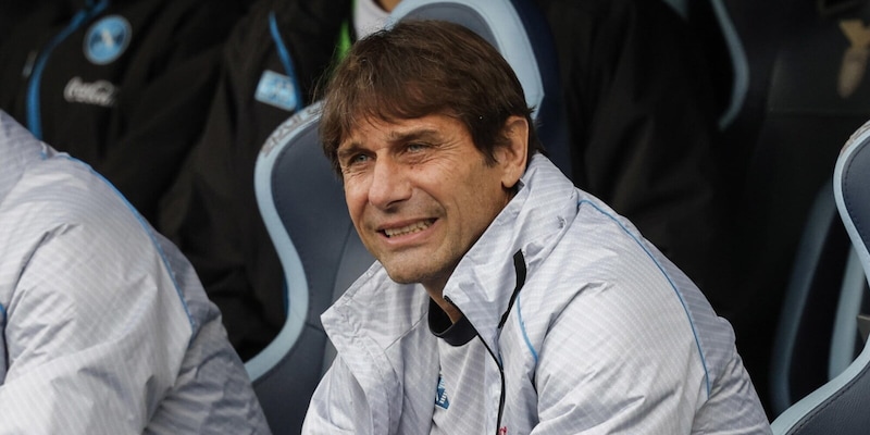 Conte: "Stiamo facendo cose importanti. Mercato? Non parlo, l'anno scorso ho portato sfiga..."