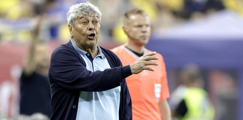 Lucescu ricoverato d'urgenza in ospedale a Bucarest: le condizioni di salute 2 Lucescu ricoverato d'urgenza in ospedale a Bucarest: le condizioni di salute