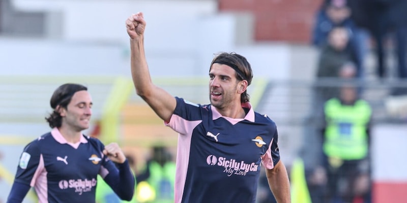 Palermo, beffa nel finale: Inzaghi espluso e niente scatto promozione