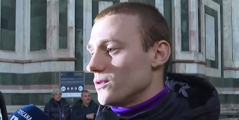 Fiorentina, Comuzzo ricorda Commisso: "Era come un secondo padre. Quando è morta mia madre lui…" 1 Fiorentina, Comuzzo ricorda Commisso: "Era come un secondo padre. Quando è morta mia madre lui…"