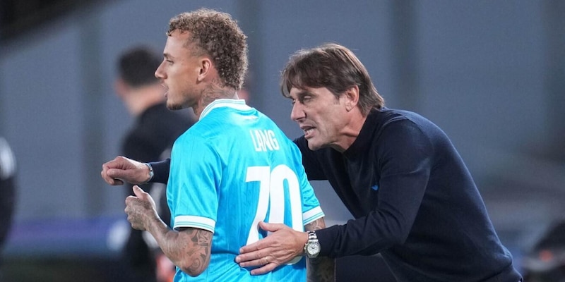 Il Galatasaray presenta Lang: è ufficiale il trasferimento dal Napoli 3 Il Galatasaray presenta Lang: è ufficiale il trasferimento dal Napoli