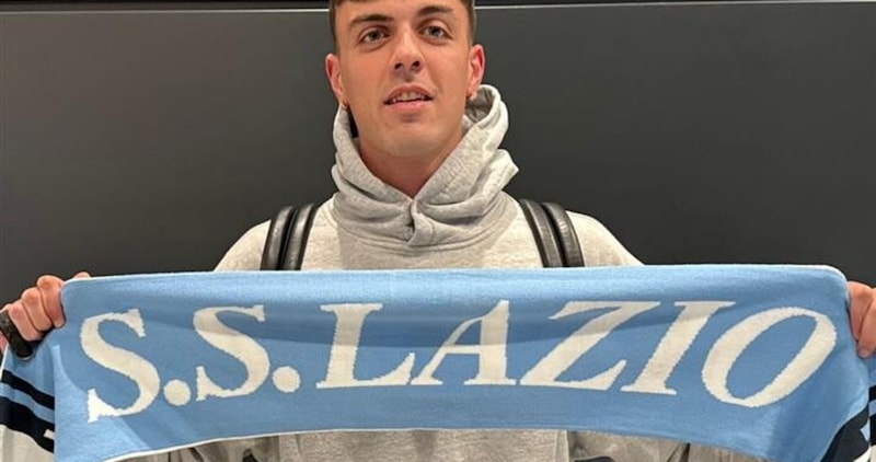 Maldini sbarca a Fiumicino: fissate le visite mediche, poi la firma con la Lazio. Tutti i dettagli 1 Maldini sbarca a Fiumicino: fissate le visite mediche, poi la firma con la Lazio. Tutti i dettagli