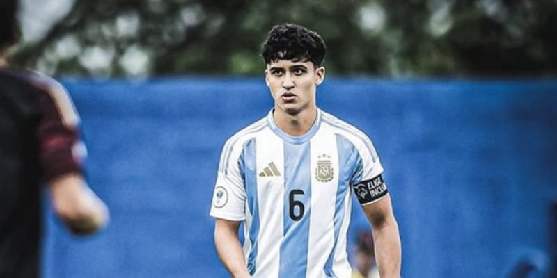 Mat&iacute;as Satas e la fascia di capitano dell&rsquo;Argentina Under 17