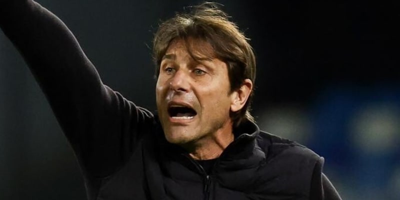 Conte diretta dopo&nbsp;Napoli-Chelsea: conferenza stampa e interviste LIVE