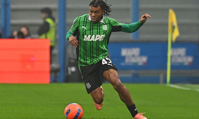 Sassuolo-Parma, le formazioni ufficiali: Grosso con Laurienté dal 1'. Cuesta sceglie Ondrejka 4 Sassuolo-Parma, le formazioni ufficiali: Grosso con Laurienté dal 1'. Cuesta sceglie Ondrejka