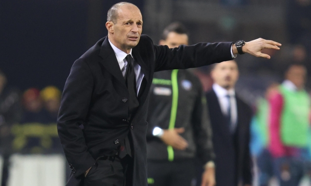 Allegri: "Leao da centravanti non si addormenta... Candidatura scudetto? Troppo presto" 3 Allegri: "Leao da centravanti non si addormenta... Candidatura scudetto? Troppo presto"