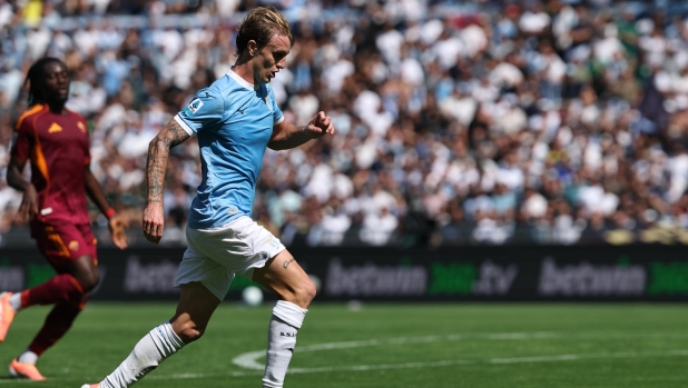 Lazio, finalmente Rovella: contro il Napoli può tornare tra i convocati 3 Lazio, finalmente Rovella: contro il Napoli può tornare tra i convocati