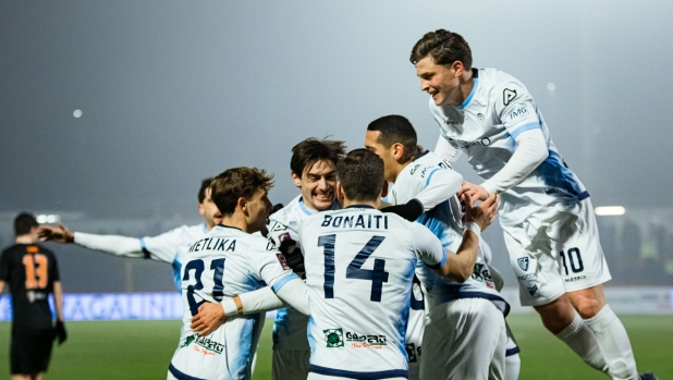 Lecco, solo pari a Ospitaletto. Impresa Arezzo: vince in 10 a Forlì e torna in testa al girone B