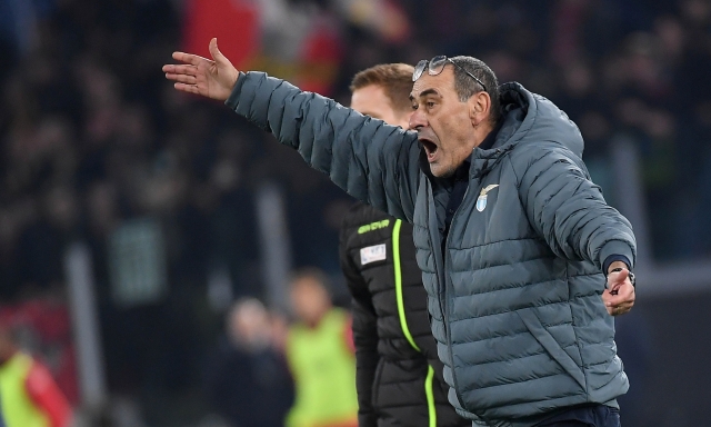 Lazio, Sarri furioso: "Il rigore non dato grida vendetta". Lotito: "Ci siamo mossi in altre sedi"