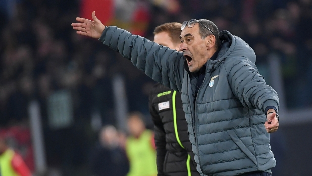 Sarri: "Il mercato è necessario, divario con il Napoli nettissimo. Due giocatori vogliono andarsene" 3 Sarri: "Il mercato è necessario, divario con il Napoli nettissimo. Due giocatori vogliono andarsene"