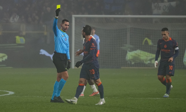 Serie A, ecco i giocatori diffidati dopo la 19ª giornata: Calhanoglu entra nella lista 4 Serie A, ecco i giocatori diffidati dopo la 19ª giornata: Calhanoglu entra nella lista