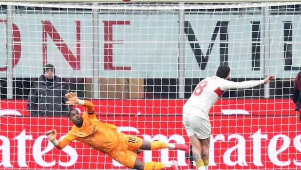 Milan-Genoa, le pagelle: Stanciu tira in curva, 4,5. Leao è tutto nel gol... ma pesa, 6,5 2 Milan-Genoa, le pagelle: Stanciu tira in curva, 4,5. Leao è tutto nel gol... ma pesa, 6,5