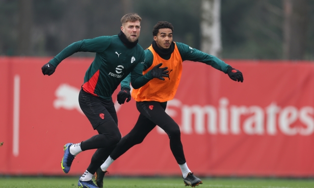 Füllkrug si presenta: "La maglia numero 9 del Milan pesa, devo fare gol" 1 Füllkrug si presenta: "La maglia numero 9 del Milan pesa, devo fare gol"