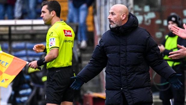 Italiano: "Bologna, sono arrabbiato e deluso. Fino all'espulsione solo noi in campo" 2 Italiano: "Bologna, sono arrabbiato e deluso. Fino all'espulsione solo noi in campo"