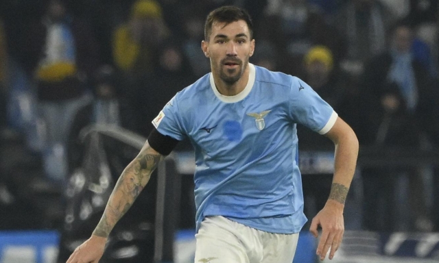 Lotito: "Romagnoli resta, non indebolisco la Lazio. Scontro con Sarri? No, confronto..." 3 Lotito: "Romagnoli resta, non indebolisco la Lazio. Scontro con Sarri? No, confronto..."