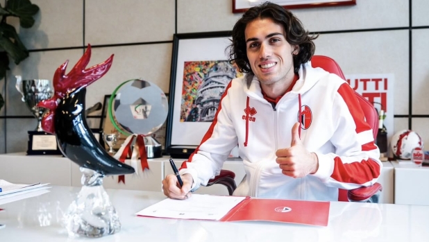 Bari, ecco Esteves dal Pisa: "Molto felice di essere qui"