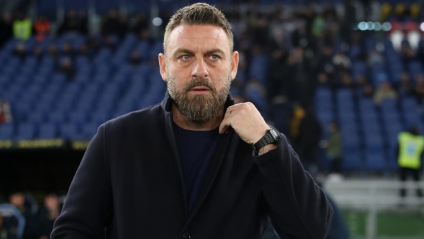 Genoa, De Rossi: "Torniamo a casa con amarezza. Complicato difendere con questo nuovo regolamento"
