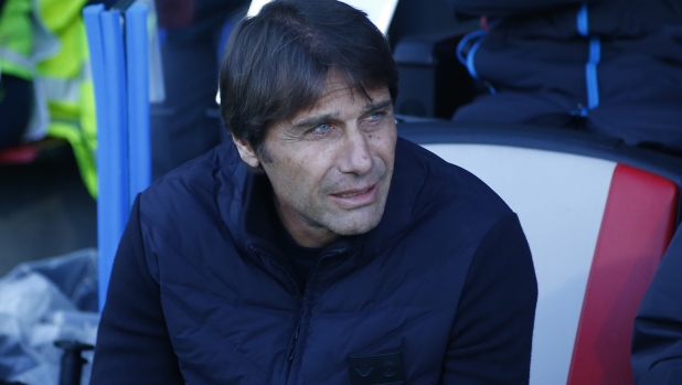 LIVE Alle 18 Napoli-Fiorentina, le ultime: Conte con Vergara dal 1', Piccoli centravanti per Vanoli