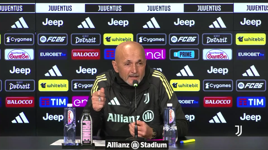 Juventus, Spalletti su Osimhen e Icardi: "Devi solo decidere se citofonare o buttare giù la porta"