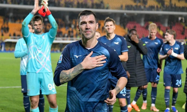 Romagnoli, così è un pasticcio: firma con l'Al-Sadd, ma il contratto non viene depositato. Resta alla Lazio