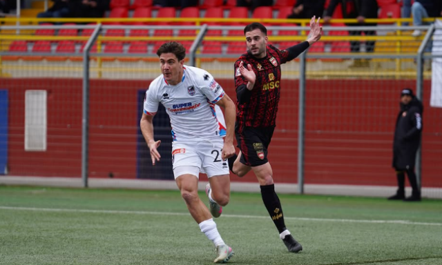 Solo un pari per il Lecco a Trento. Tris del Sorrento sul Catania, il Benevento può allungare 1 Solo un pari per il Lecco a Trento. Tris del Sorrento sul Catania, il Benevento può allungare