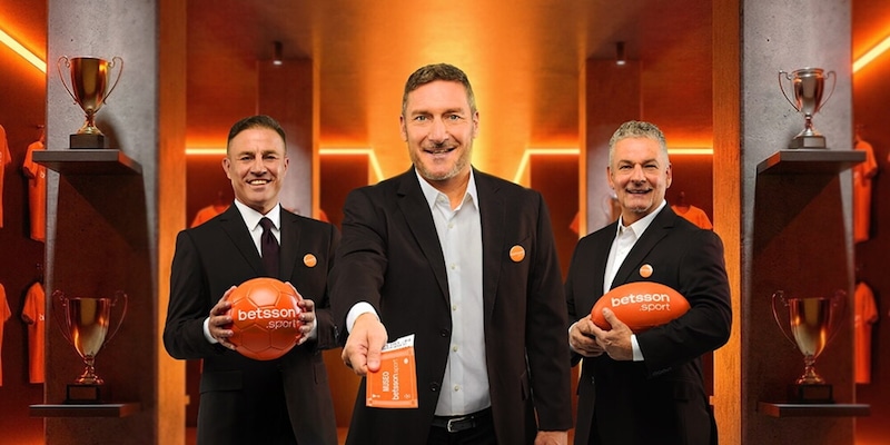 Totti, Baggio e Cannavaro insieme per Betsson: "La passione &egrave; il linguaggio del calcio"