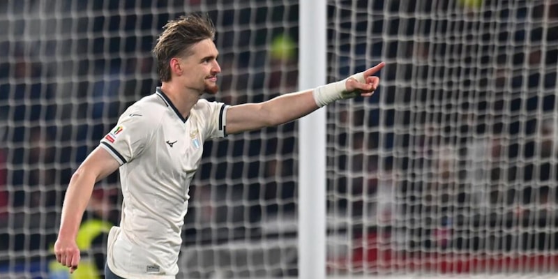 Lazio, la carica di Talyor: "La Coppa Italia è il nostro obiettivo. La protesta dei tifosi? Un po'..." 3 Lazio, la carica di Talyor: "La Coppa Italia è il nostro obiettivo. La protesta dei tifosi? Un po'..."