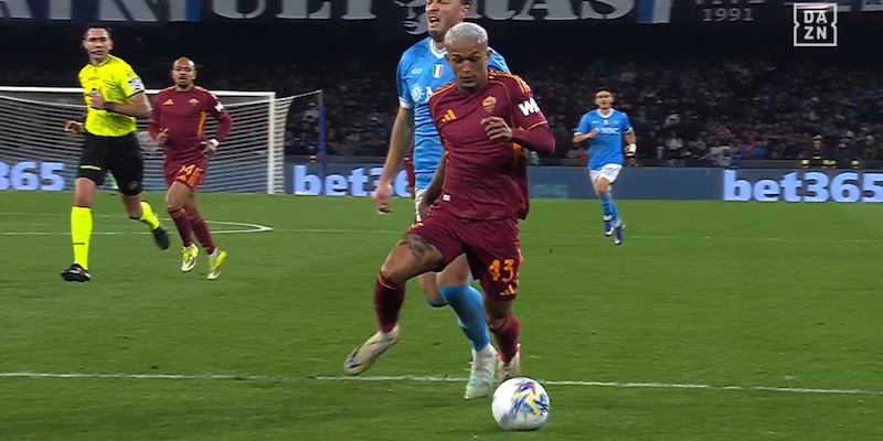Infortunio Wesley, come sta e cosa è successo durante Napoli-Roma 3 Infortunio Wesley, come sta e cosa è successo durante Napoli-Roma