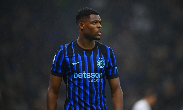 Inter, ecco Dumfries dopo oltre tre mesi. Calha ancora non convocato 1 Inter, ecco Dumfries dopo oltre tre mesi. Calha ancora non convocato