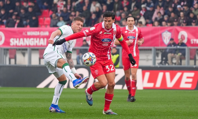 Cutrone e Pessina ribaltano l'Avellino. Il Monza non si arrende e insegue il Venezia