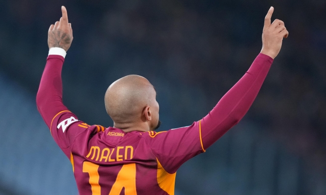 Il fattore Malen, il bomber che mancava alla Roma: i numeri di un impatto da sogno