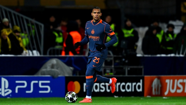 Akanji: "Al City non avrei giocato quanto volevo. Sul mio futuro all'Inter..." 1 Akanji: "Al City non avrei giocato quanto volevo. Sul mio futuro all'Inter..."