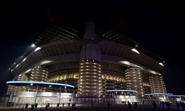 San Siro crede nel ribaltone: in 70.000 per spingere l'Inter contro il Bodo 4 San Siro crede nel ribaltone: in 70.000 per spingere l'Inter contro il Bodo
