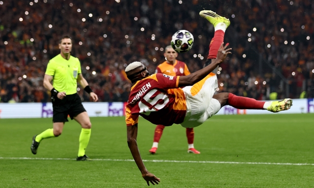 Osimhen: "Io alla Juve? Sarebbe un privilegio, ma ora penso solo al Galatasaray. E sulla partita..."