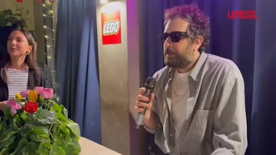 Tommaso Paradiso: "Lotito? Accettiamo il nostro amaro destino..."