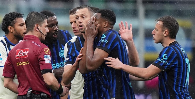 Tre errori certificati a sfavore dell’Inter: ecco cosa teme il club 4 Tre errori certificati a sfavore dell’Inter: ecco cosa teme il club