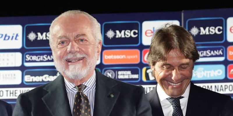 Napoli più giovane e acquisti mirati: l’incontro tra Conte, De Laurentiis e Manna è in agenda 2 Napoli più giovane e acquisti mirati: l’incontro tra Conte, De Laurentiis e Manna è in agenda