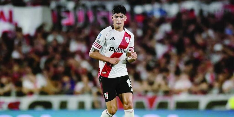 Inter, un altro Lautaro: Acerbi e Darmian ai saluti, l&rsquo;obiettivo in difesa gioca nel River. Ma ci sono altri nomi