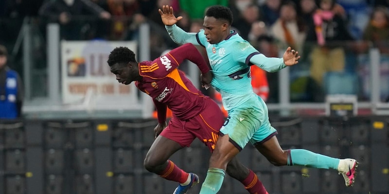 Moviola Roma-Bologna: dubbi sui primi due gol, non &egrave; rigore su Robinio Vaz